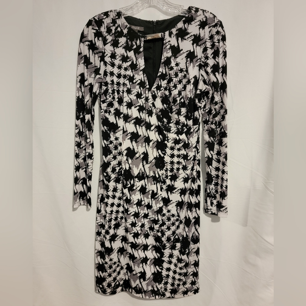 Muse Dress, Size 6